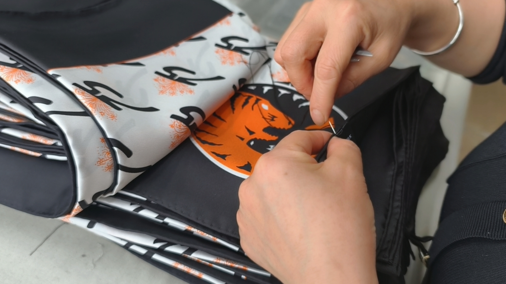 Finished custom silk scarf with a hand-rolled edge