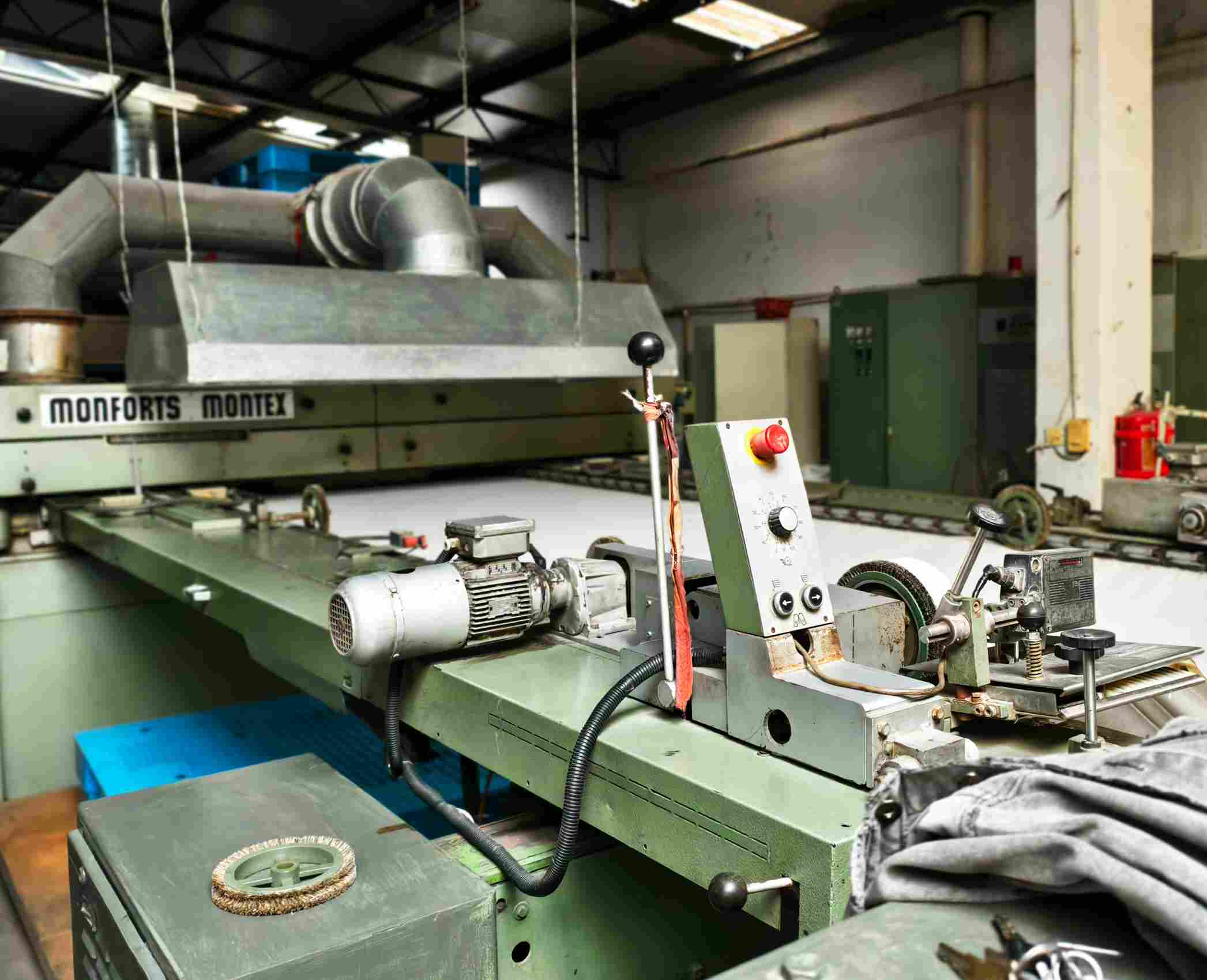 Fabric Spreading Machine