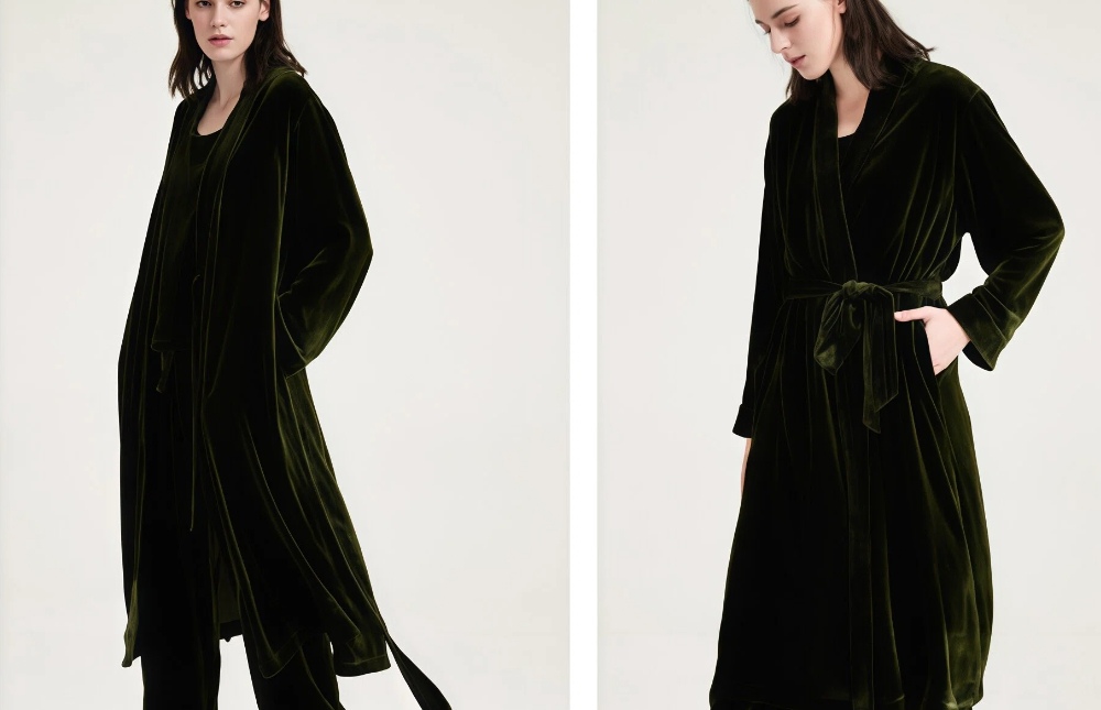 DOCSUN velvet robe sample in emerald green