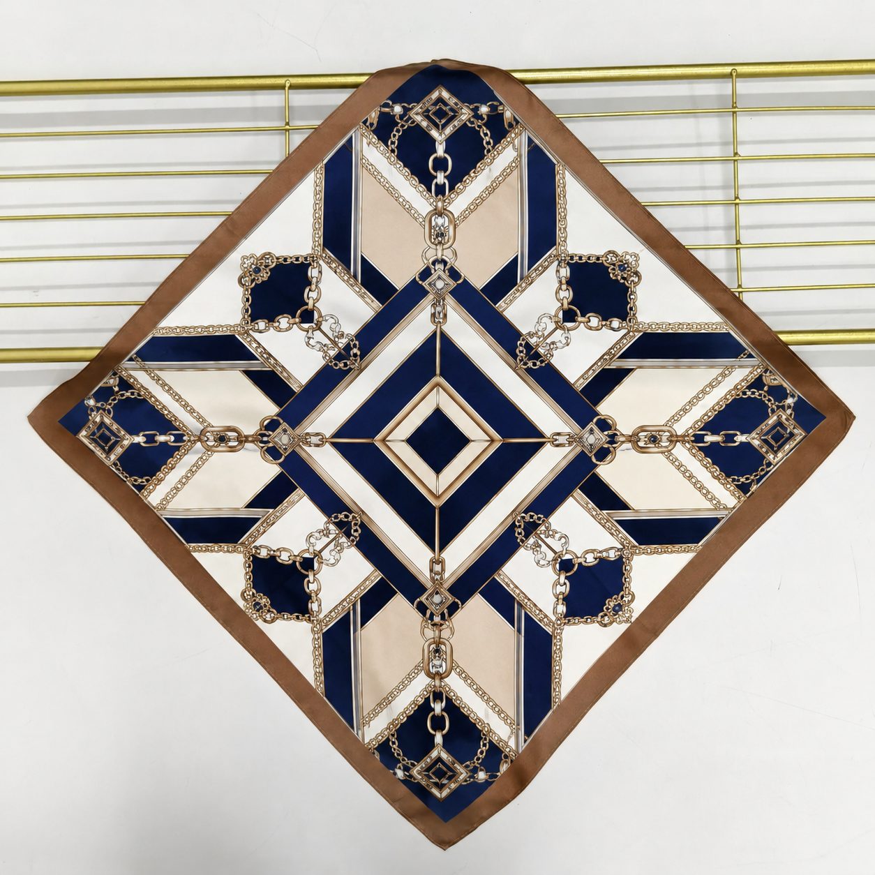Custom mulberry silk scarf factory production and brand development