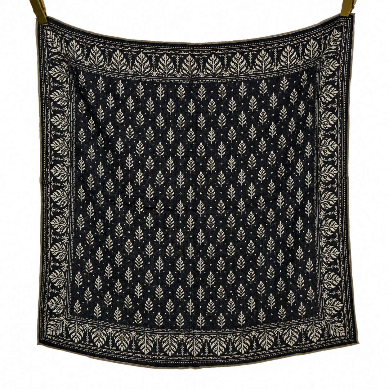 Designer leaf silk scarf for women high-end fashion styling