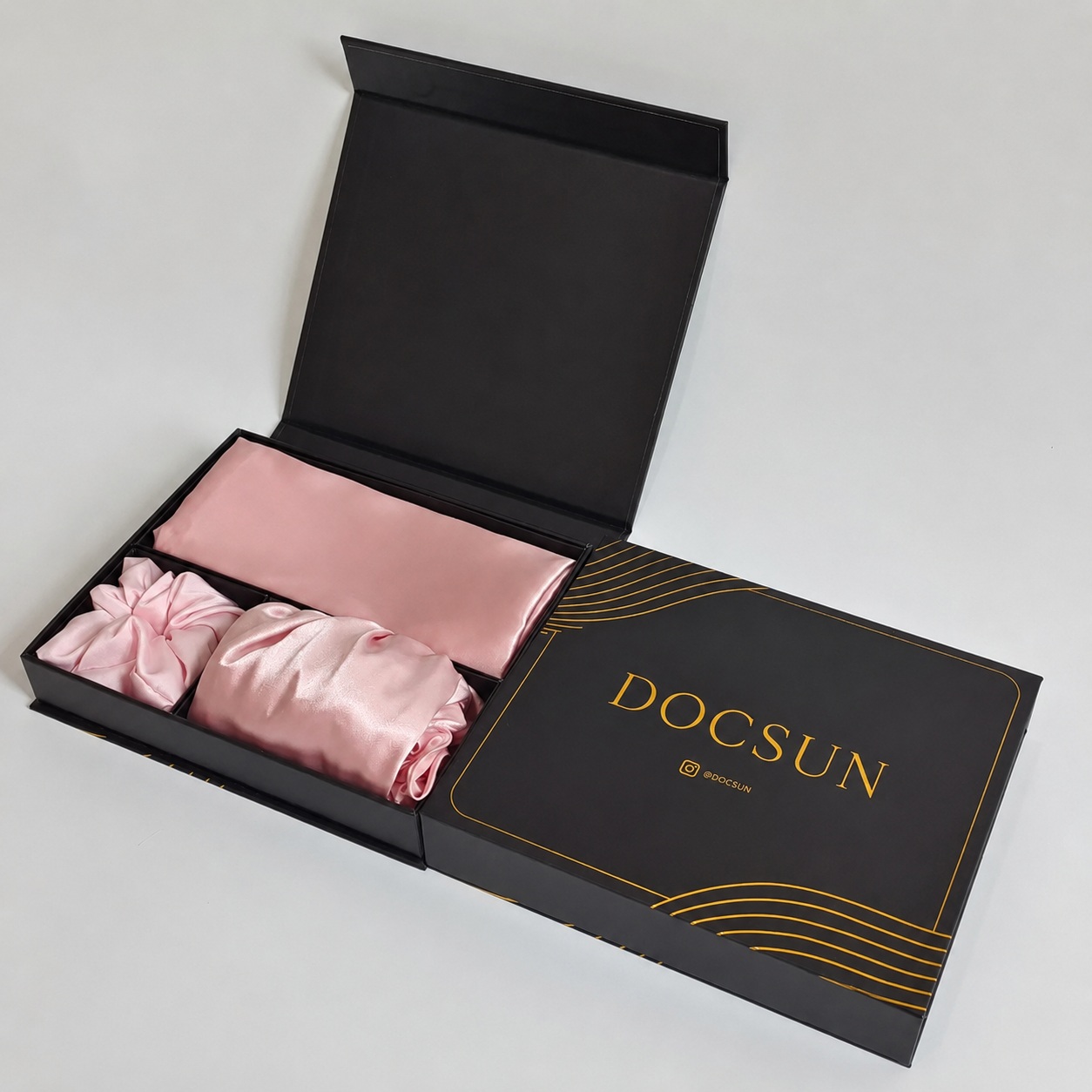 Clean luxury packaging structure for custom flip-top gift box