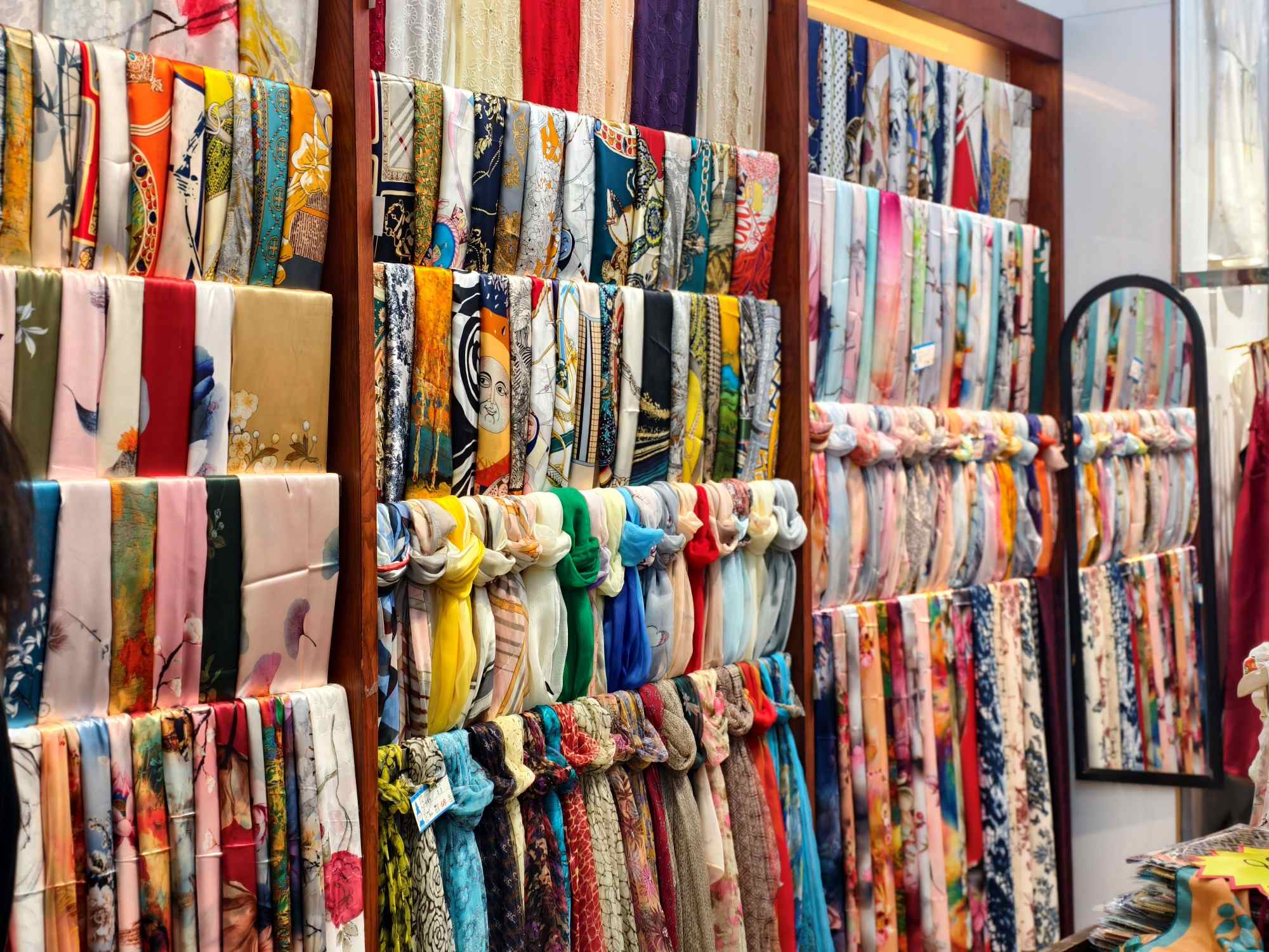 Colorful wholesale sunscreen chiffon scarf collection reference